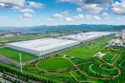 柳州五菱新能源獲評廣西智能制造標桿企業(yè)